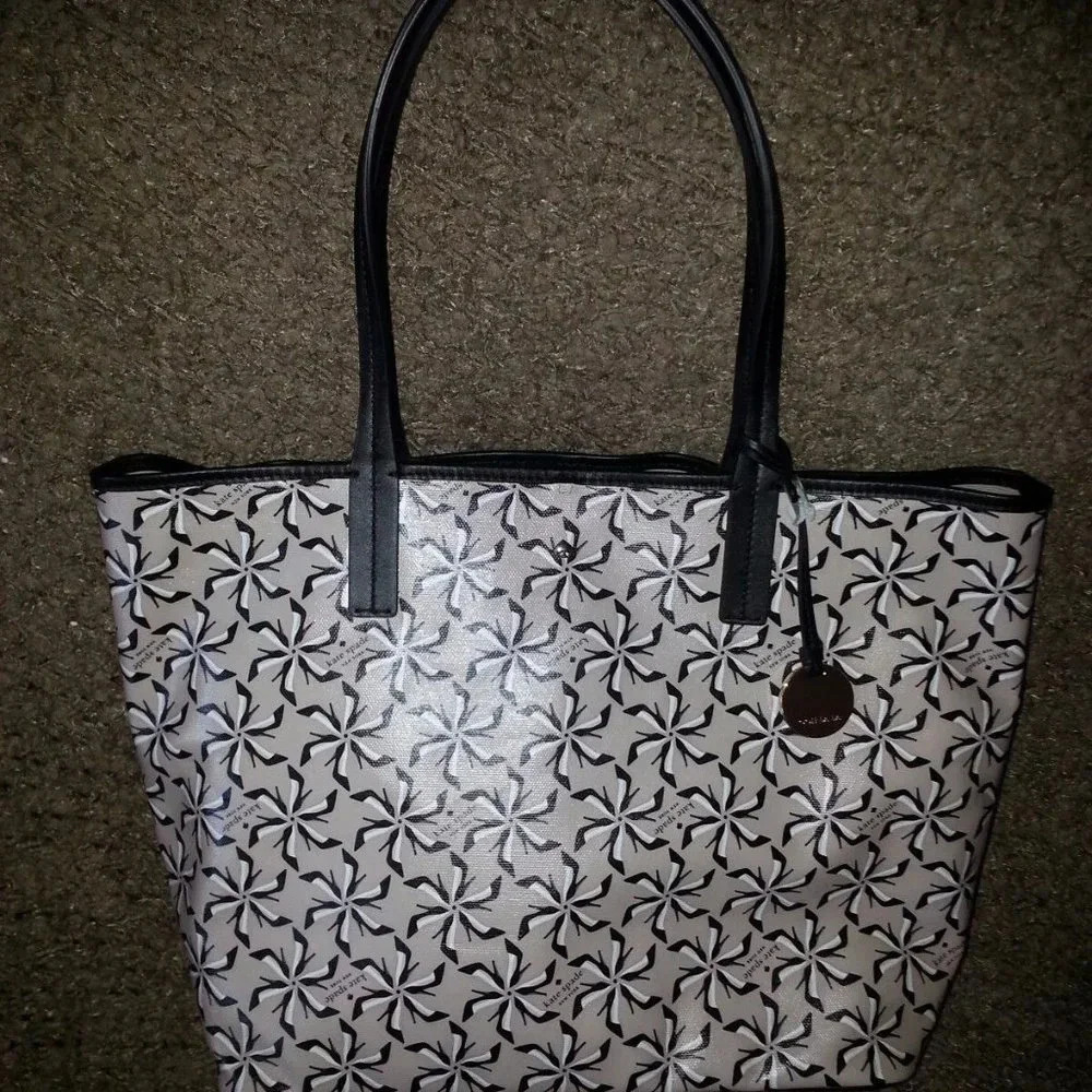 KATE SPADE-NEW YORK-Bloome Pinwheel Court-Tanner Tote-Crisp Linen-NWT - Picture 4 of 8